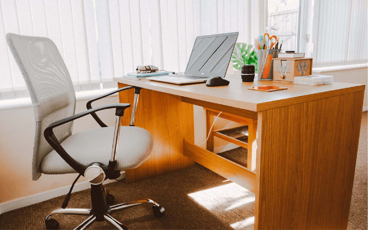 10 Ergonomic Tips for a Healthier Workday in the UAE in 2025