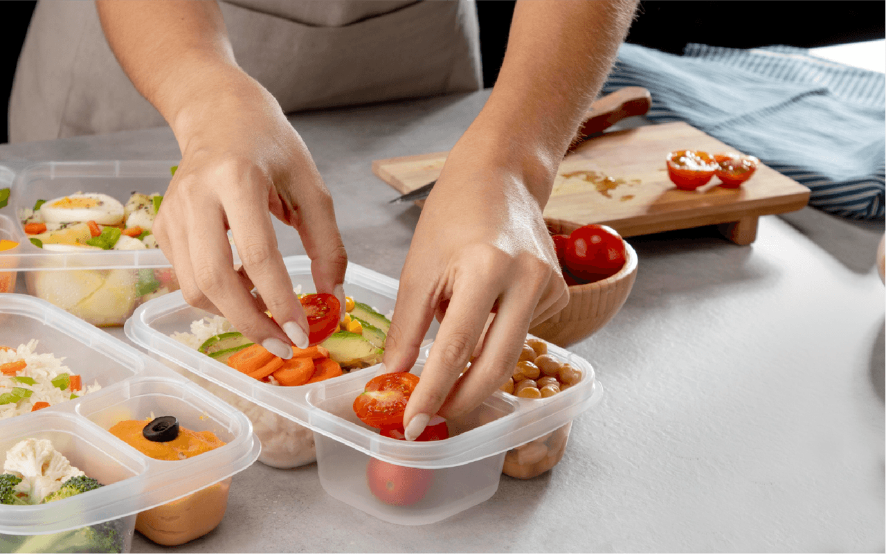 8 Meal Prep Tips for UAE Professionals with Packed Schedules in 2025