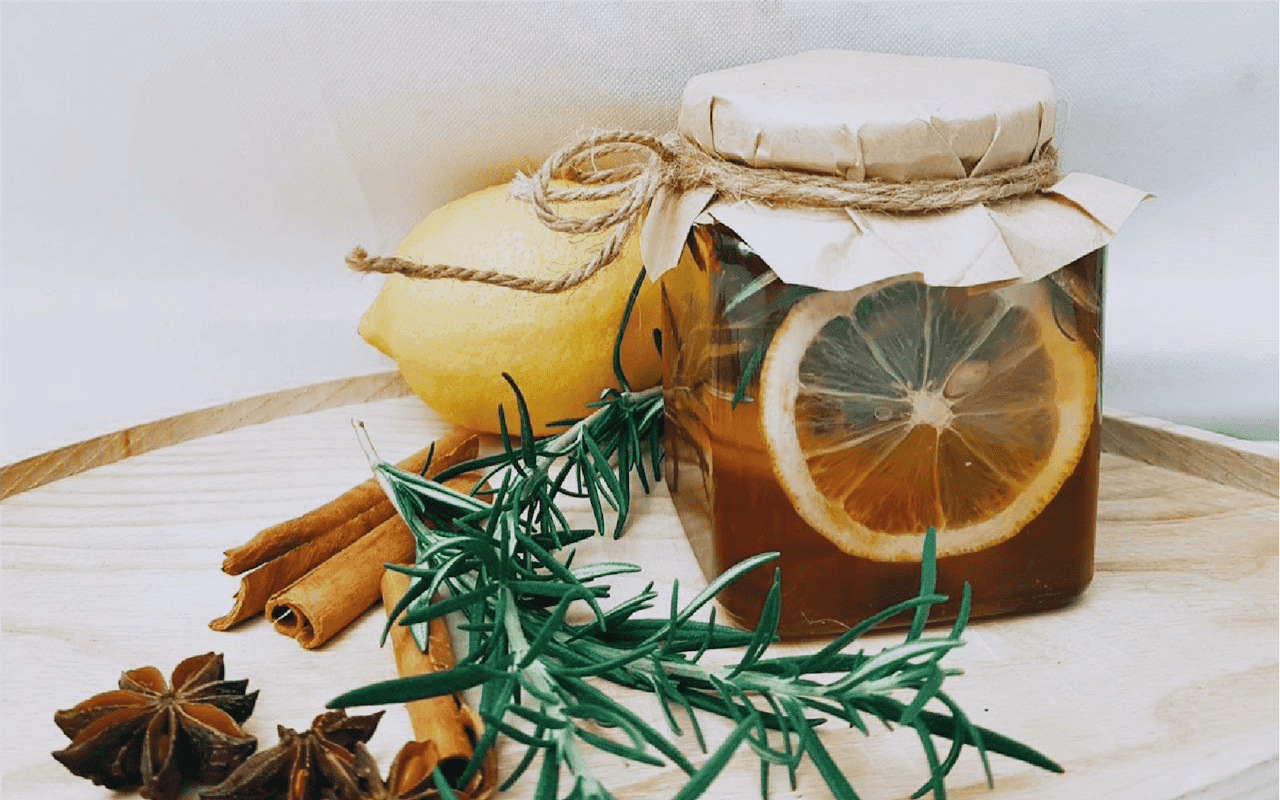 Top 7 Cooling Herbs and Spices for Dubai Cooking in 2025